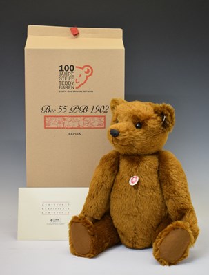 Lot 436 - Steiff  - '1902 Replica Bear'