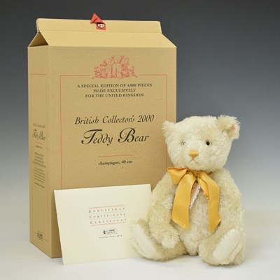 Lot 439 - Steiff - 'British Collector's 2000 Teddy Bear'