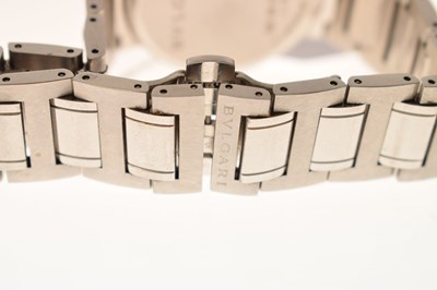 Lot 74 - Bulgari – Gentleman’s automatic stainless steel bracelet watch, ref.101369