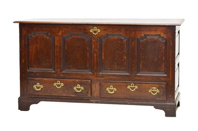 Lot 462 - George III oak 'Lancashire' mule chest