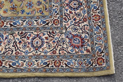 Lot 575 - Middle Eastern (Persian) wool rug or carpet
