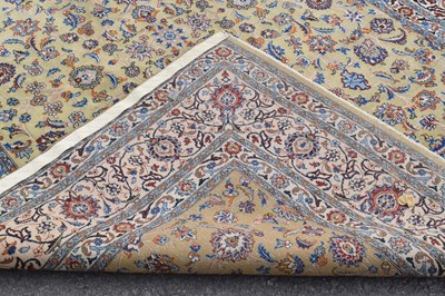Lot 575 - Middle Eastern (Persian) wool rug or carpet