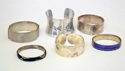 Lot 79 - Group of six silver and white metal bangles