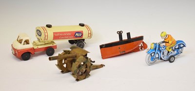 Lot 423 - Welsotoys tin-plate model ref 9/611 articulated milk tanker