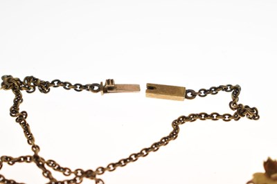 Lot 35 - Edwardian diamond and pearl unmarked yellow gold pendant necklace