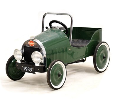 Lot 443 - Child's 'Baghera 1939'-style green painted metal pedal car