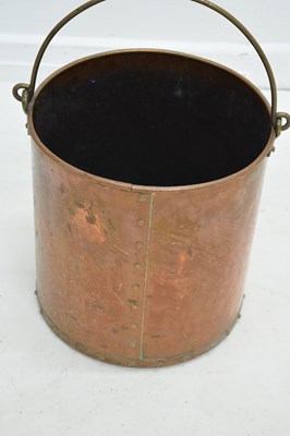 Lot 348 - Arts & Crafts-style wrought iron companion set