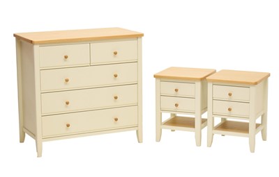 Lot 719 - Modern Marks & Spencer white finish bedroom set