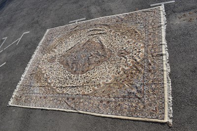 Lot 421 - Large Middle Eastern (Persian) design wool rug or carpet