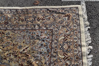 Lot 421 - Large Middle Eastern (Persian) design wool rug or carpet