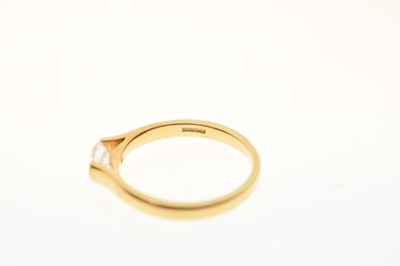 Lot 1 - Diamond solitaire 18ct gold ring