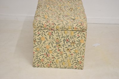 Lot 729 - 20th century Ottoman with William Morris fabric