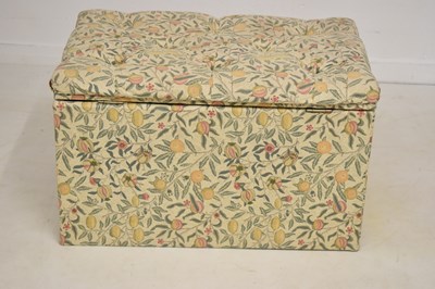 Lot 729 - 20th century Ottoman with William Morris fabric