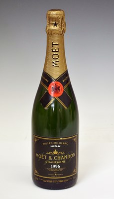 Lot Moët & Chandon Millésime Blanc Vintage Champagne, 1996