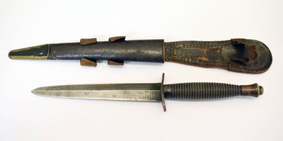 Lot 424 - Fairbairn Sykes third pattern commando dagger