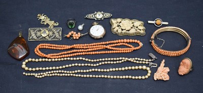 Lot 139 - Small quantity of vintage jewellery