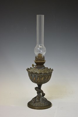 Lot 374 - Late 19th century oil / paraffin lamp