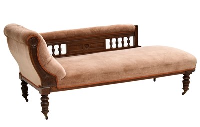 Lot 634 - Victorian deep-button back chaise longue