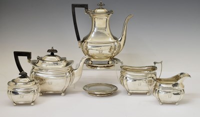 Lot Edwardian silver tea and coffee set, together with two Anglo-Indian white-metal circular stands