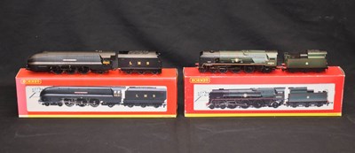 Lot 450 - Hornby - Two boxed 00 gauge railway trainset locomotives