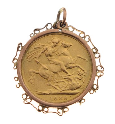 Lot 290 - Queen Victoria gold sovereign, 1889, in pendant mount