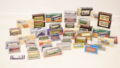 Lot 440 - Mixed collection of boxed diecast model vehicles