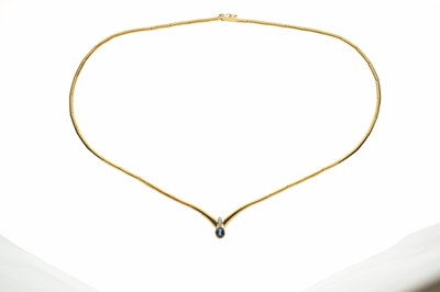 Lot 93 - Yellow metal articulated link collarette necklace