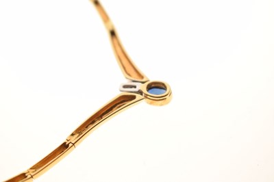Lot 93 - Yellow metal articulated link collarette necklace