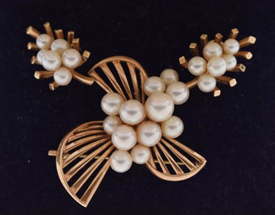 Lot 77 - Mikimoto cultured pearl brooch and earrings