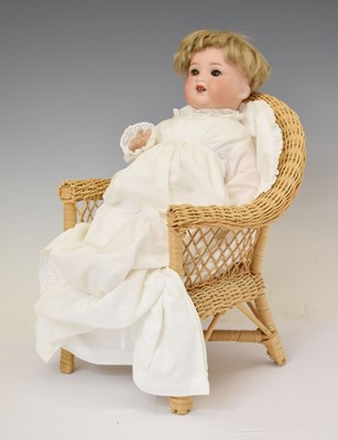 Lot 439 - Early 20th century German Henbach Koppelsdorf bisque doll