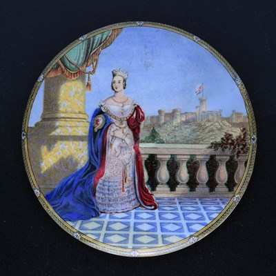 Lot 489 - 19th century Pratt ware pot lid Queen Victoria on balcony