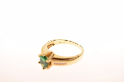 Lot 60 - 18ct gold, Kenyan Tsavorite (0.9ct) and diamond ring