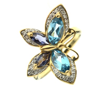 Lot 72 - Gem-set butterfly 9ct gold ring