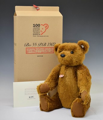 Lot 443 - Steiff - Limited edition 'PB 55 1902' replica teddy bear