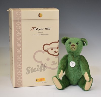 Lot 451 - Steiff - Limited edition 'Teddy Bear 1908' in green