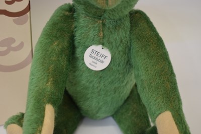 Lot 451 - Steiff - Limited edition 'Teddy Bear 1908' in green