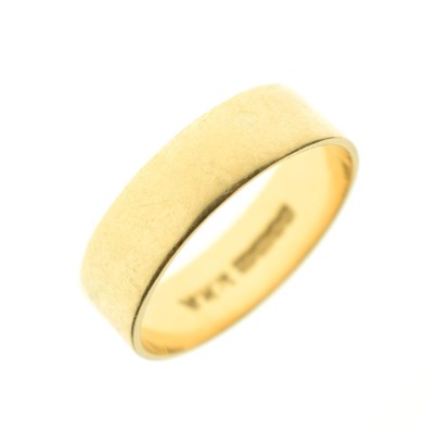 Lot 96 - 18ct gold flat-top wedding band