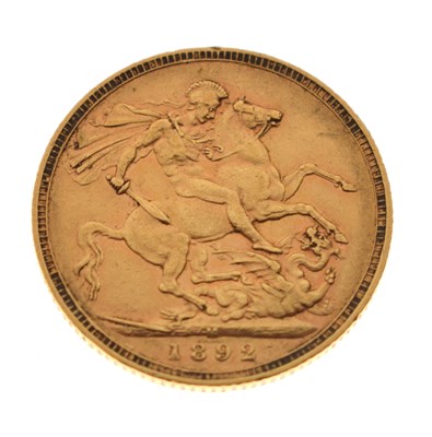 Lot 287 - Queen Victoria Melbourne mint gold sovereign, 1892