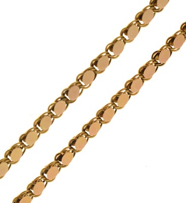 Lot 145 - Yellow metal fancy link chain