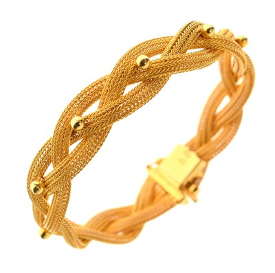 Lot 175 - Yellow metal plaited link bracelet, the clasp stamped '750', 26g