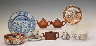 Lot 537 - Small collection of 19th century and later Asian ceramics, etc