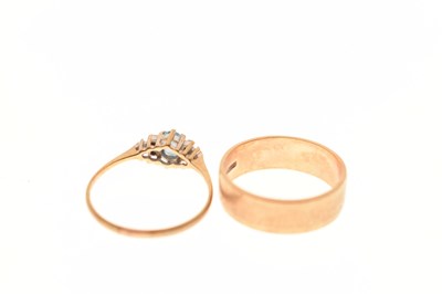 Lot 74 - 9ct gold wedding band and a blue topaz and diamond cluster 9ct gold ring