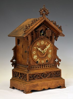 Lot 442 - Late 19th century Black Forest twin fusee cuckoo bracket clock