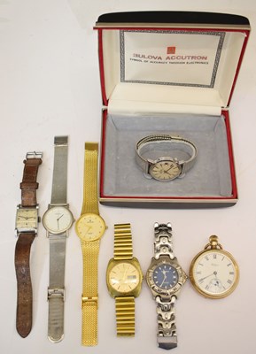 Lot 231 - Gentleman's Bulova Accutron stainless steel bracelet watch and other watches