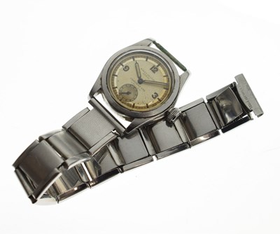Lot 58 - Rolex - Gentleman's early 20th century mid-size Oyster Royal bracelet watch
