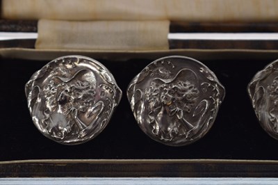 Lot 254 - Cased set of six Charles Horner silver buttons