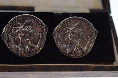 Lot 254 - Cased set of six Charles Horner silver buttons