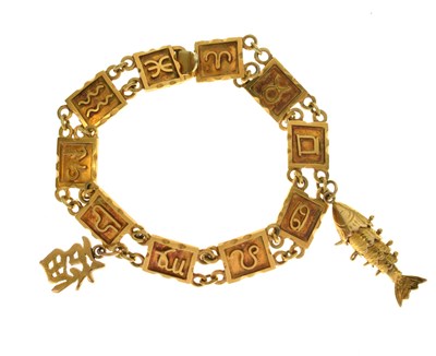 Lot 163 - Chinese unmarked yellow metal zodiac bracelet