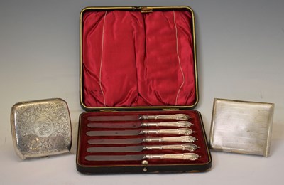 Lot 253 - Two George V silver cigarette cases