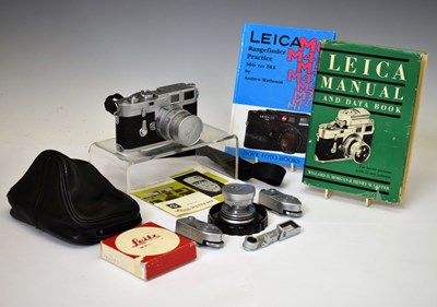 Lot 428 - Leica M3 camera and accessories